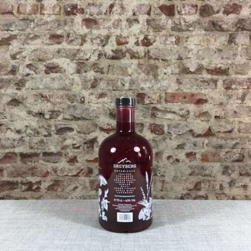 Alternative view of Dreyberg Gin Red Berry 40% 0,7l