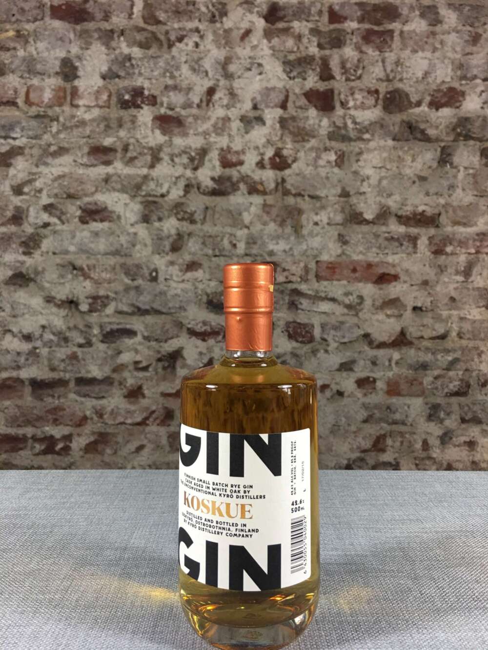 Kyrö Dark Gin 42,6% 0,5l – Bild 2