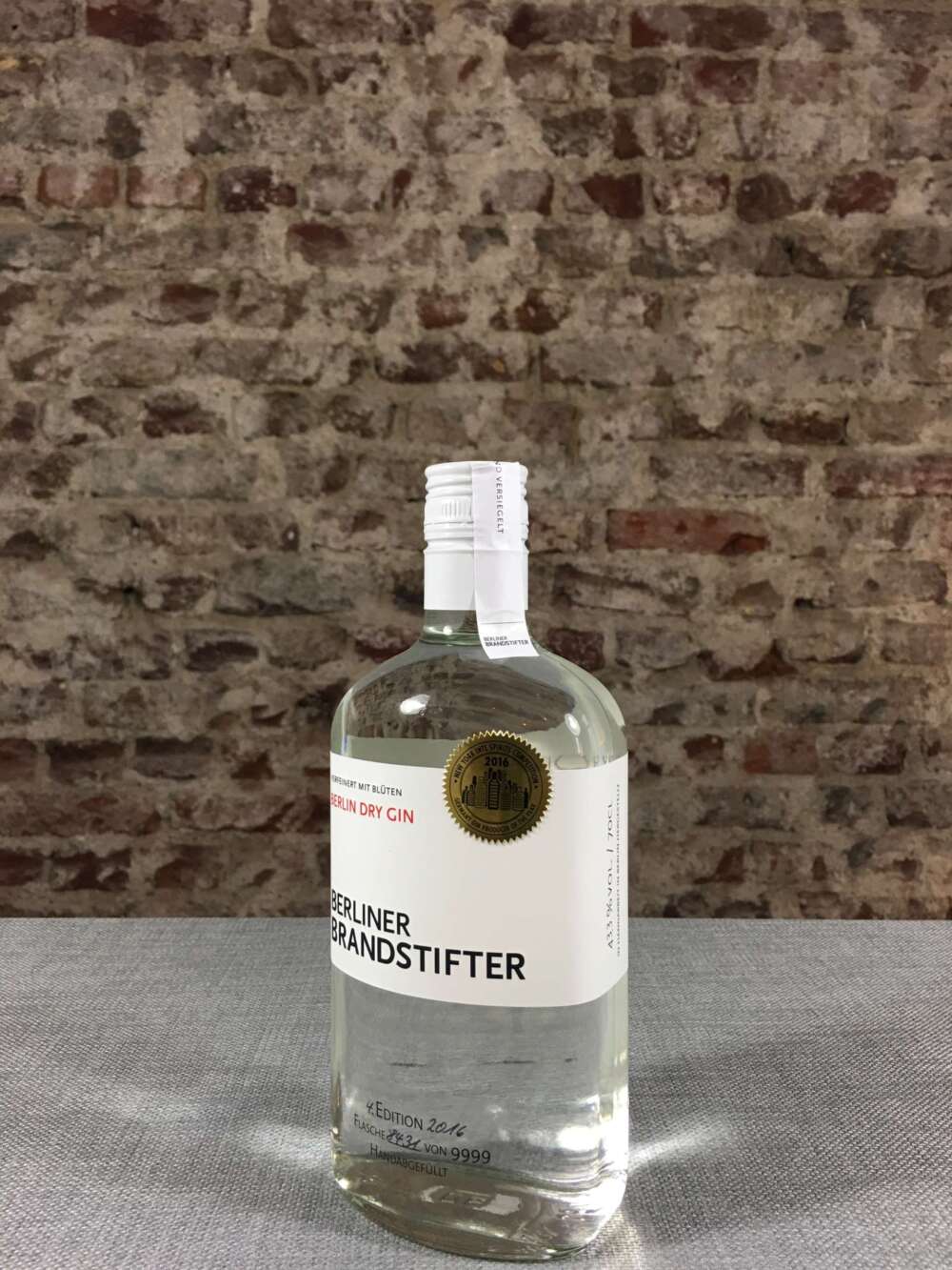 Brandstifter Berliner Dry Gin 43,3% 0,7l – Bild 3