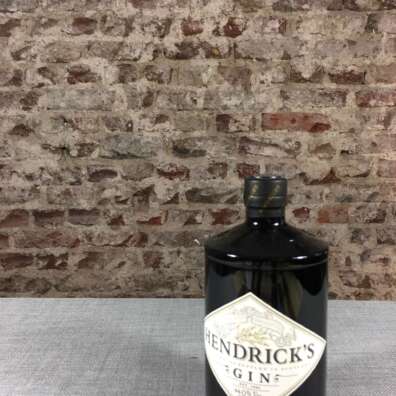 Alternative view of Hendricks Gin 44% 0,7l