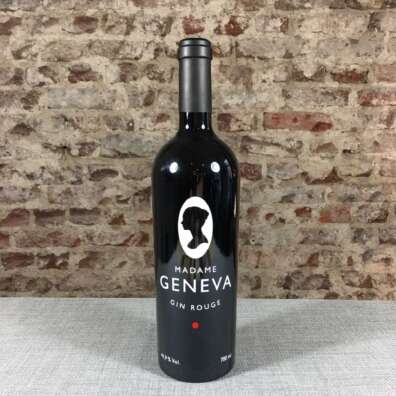 Madame Geneva Gin Rouge 41,9% 0,7l