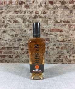 No. 209 Cabernet Sauvignon Barrel Reserve Gin, Belle Booze Cocktail Boutique Köln