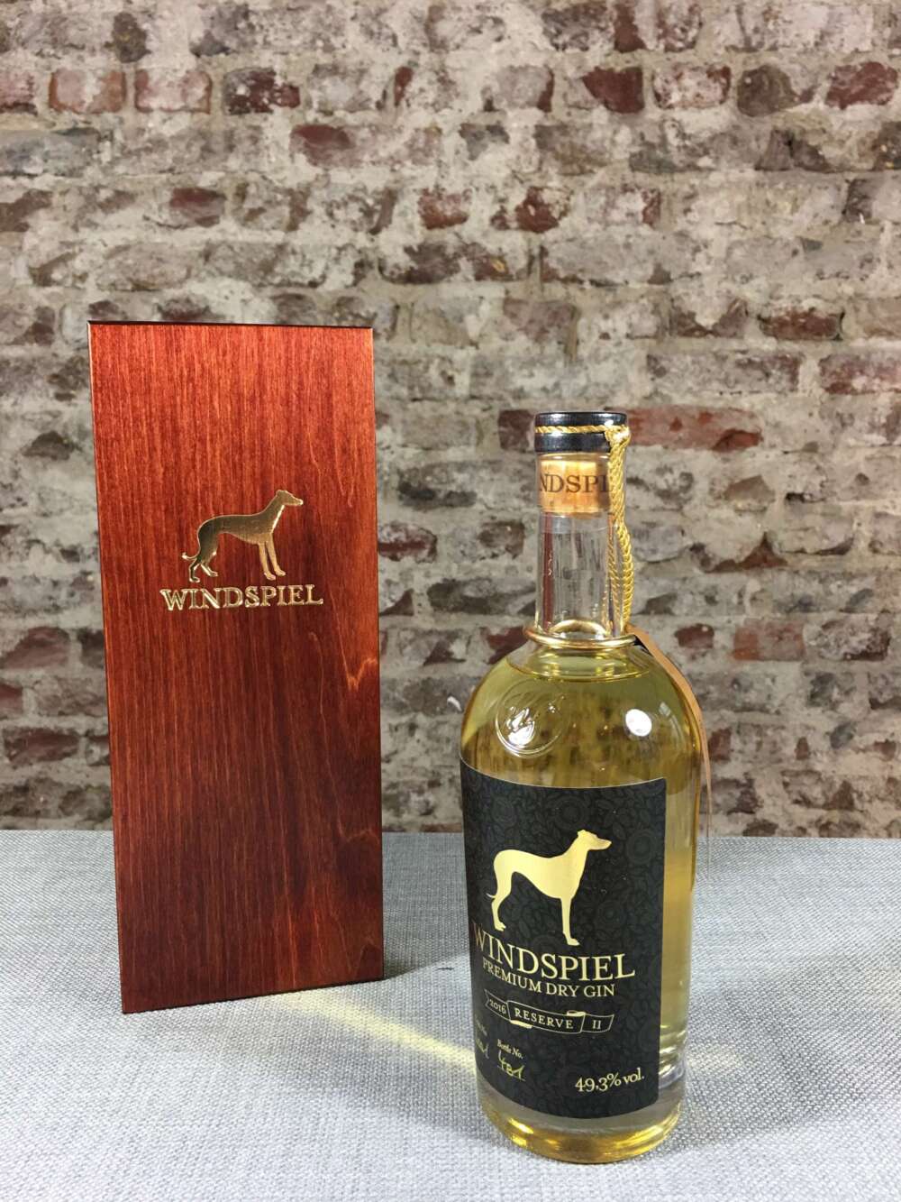 Windspiel Premium Dry Gin Reserve 2016 49,3% 0,5l – Bild 3