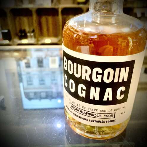 Alternative view of Bourgoin Cognac Microbarrique 1998 43% 0,35l