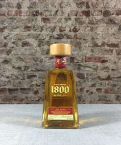 1800 Tequila Reposado – Entdecken Sie den hochwertigen Tequila mit ausgewogenem Geschmack, perfekt für Cocktails und puren Genuss. Jetzt im Belle Booze Shop in Köln kaufen