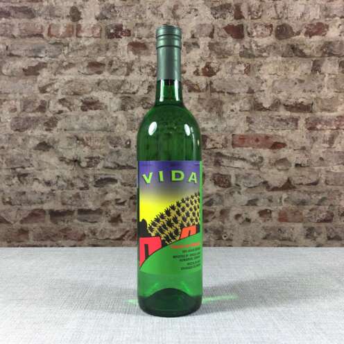 Produktbild Del Maguey Vida Clásico Alt Attribut: Del Maguey Vida Clásico Single Village Mezcal kaufen bei Belle Booze Mezcal Glas auf großem Eiswürfel mit Orangenzeste Alt Attribut: Del Maguey Vida Clásico Mezcal auf Eis bei Belle Booze Bergdorf San Luis del Rio Oaxaca Mexiko mit Agavenfeldern Alt Attribut: Del Maguey Vida Clásico Single Village Mezcal aus San Luis del Rio Oaxaca