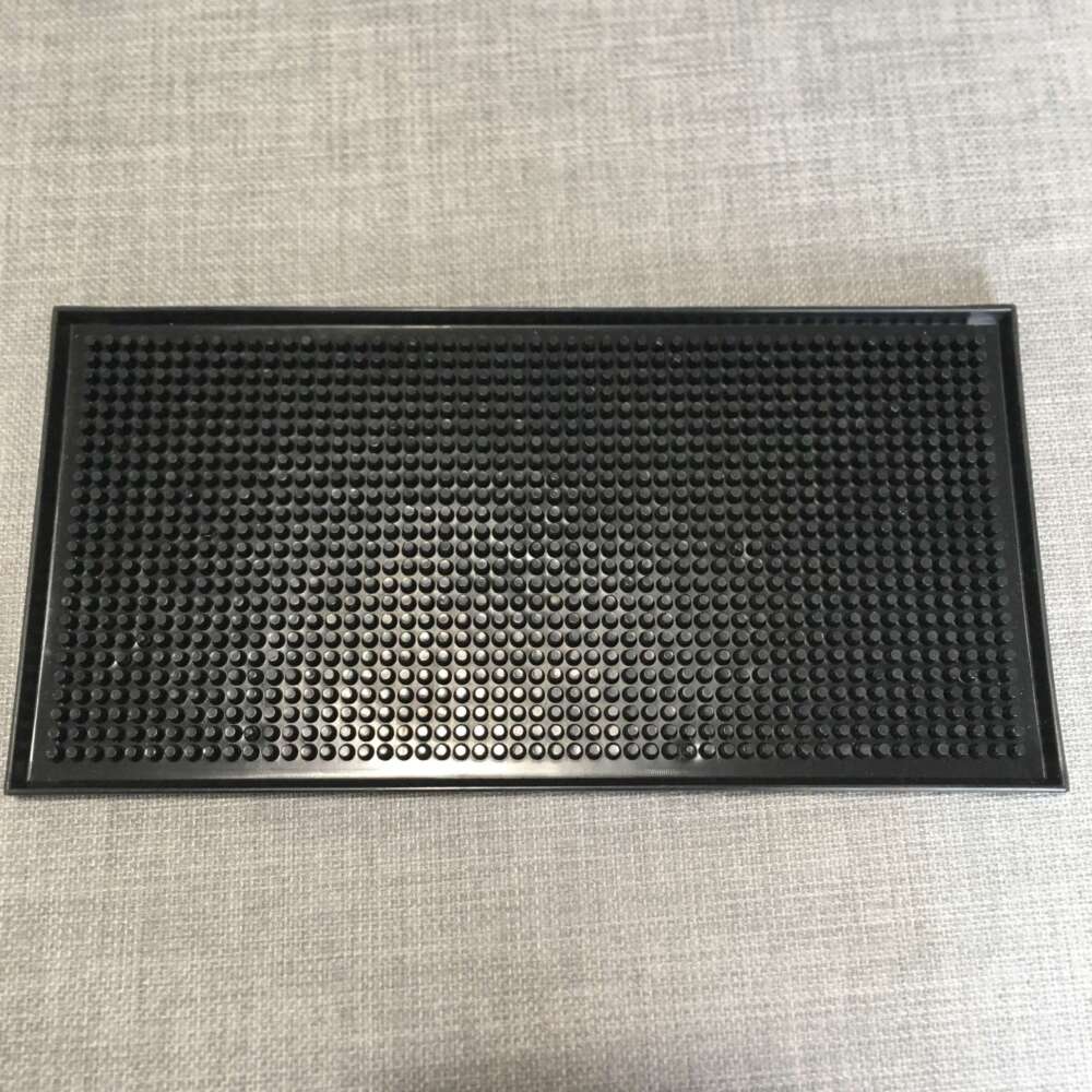 Barmatte schwarz Klein (15x31cm)