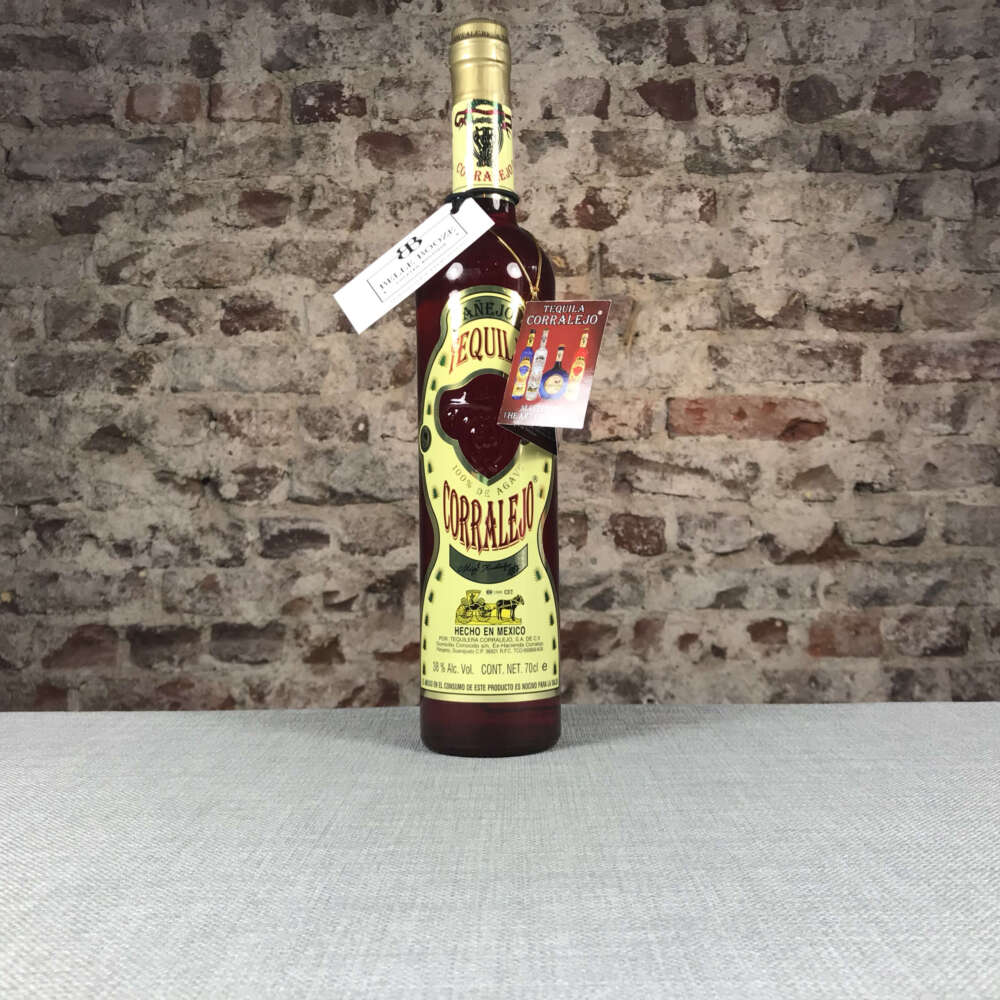 Corralejo Anejo 38 % 0,7l