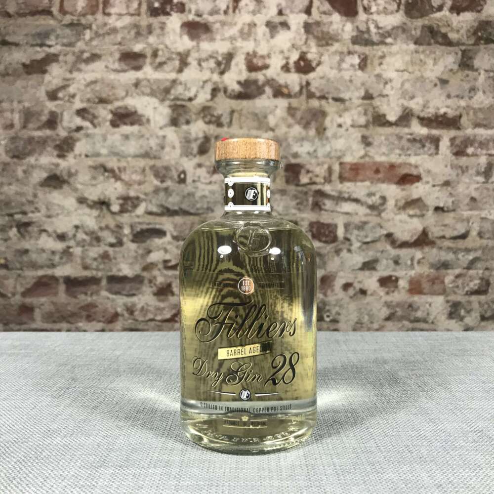 Filliers Barrel Aged Dry Gin 28 43,7% 0,5l