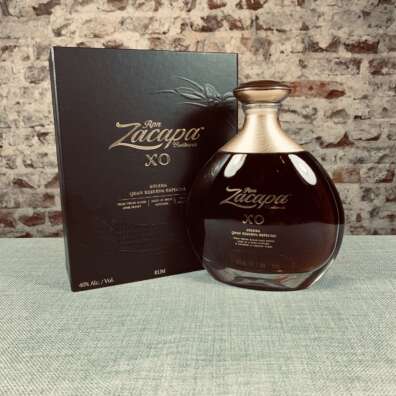 Alternative view of Ron Zacapa Centenario XO Gran Solera Reserva Especial 40% 0,7l