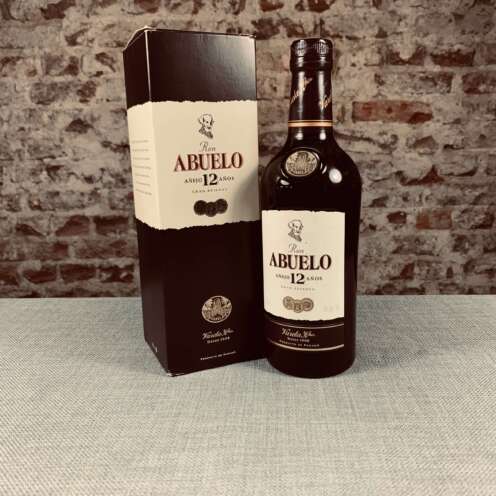 Alternative view of Abuelo Rum 12Yo 40% 0,7l