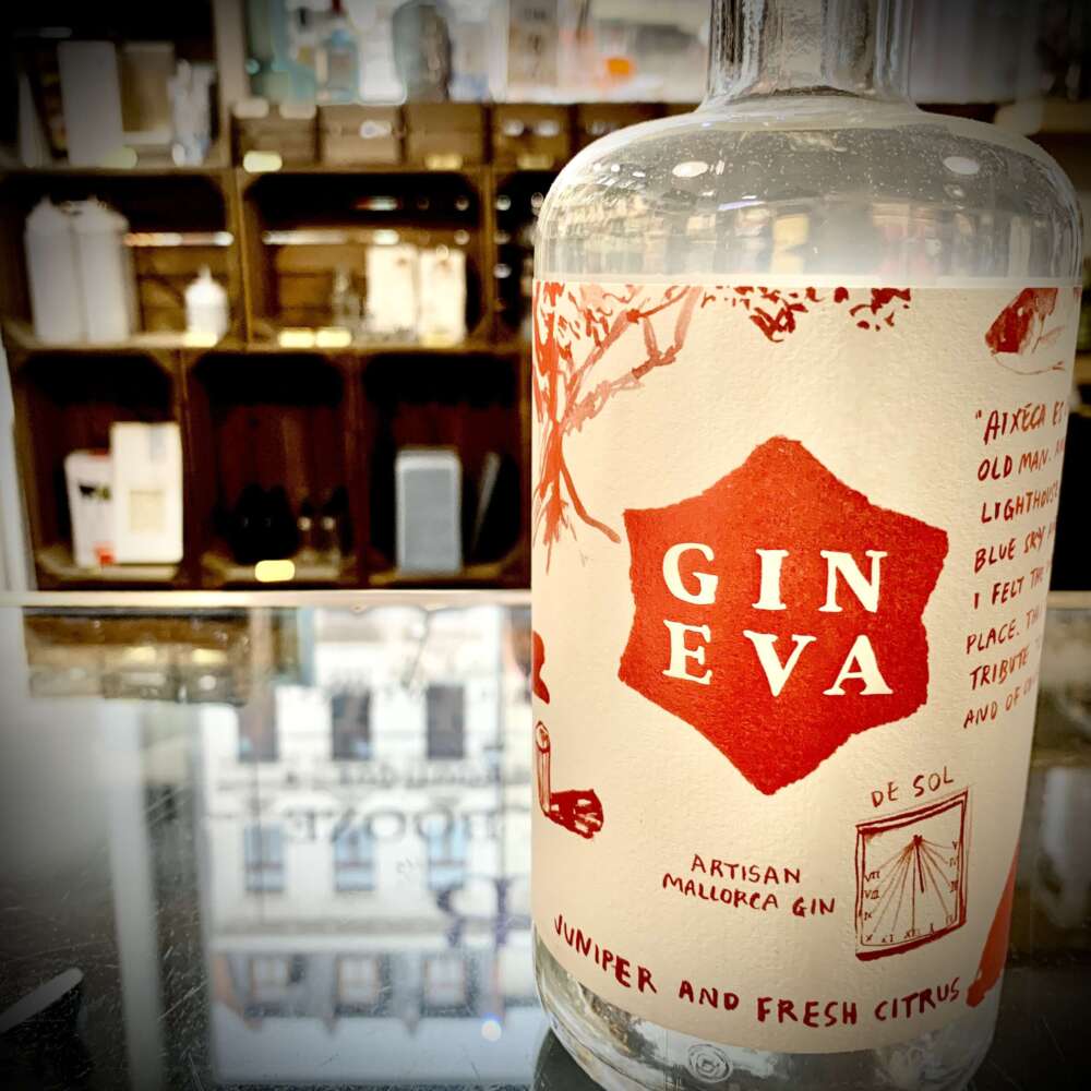 Gin Eva Mallorca Orange 45% 0,7l – Bild 2