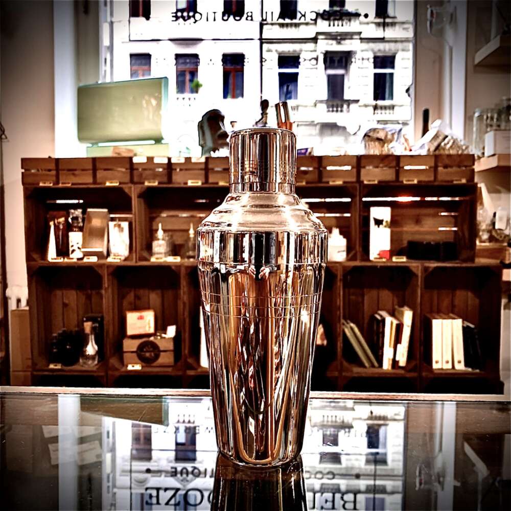Baron Yukiwa Shaker Polished Steel (510ml)