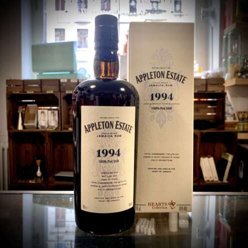 Alternative view of Appleton Hearts Rum Collection Set 3 Flaschen 1994/1995/1995 0,7l