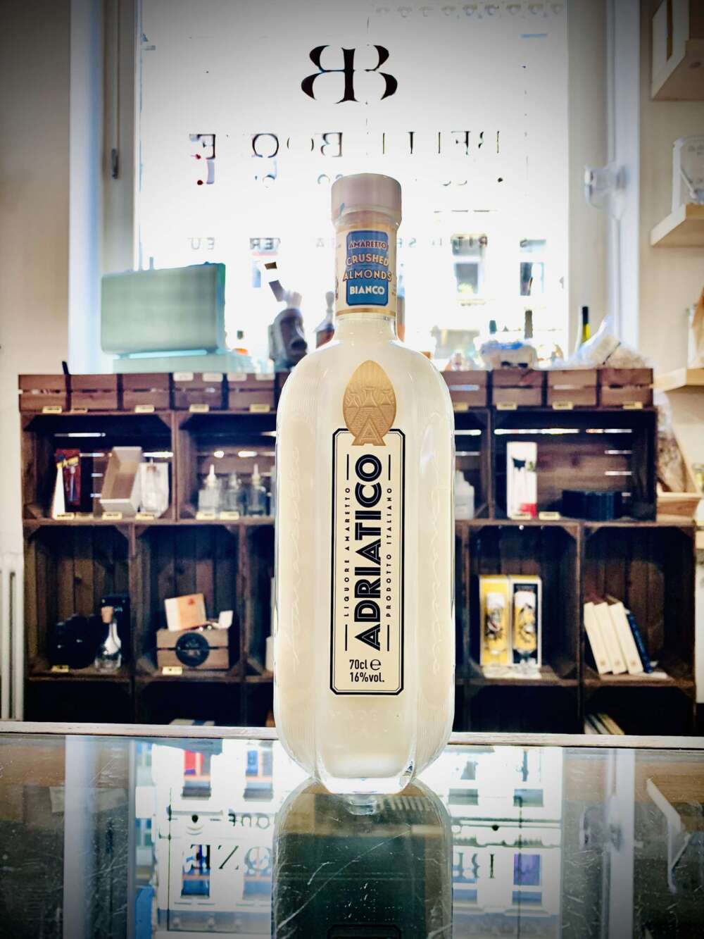 Adriatico Crushed Almond 16% 0,7l