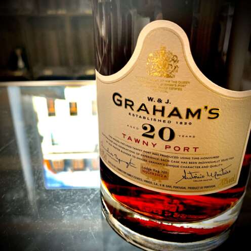 Alternative view of Graham´s 20 Years old Tawny Port 20% 0,75l