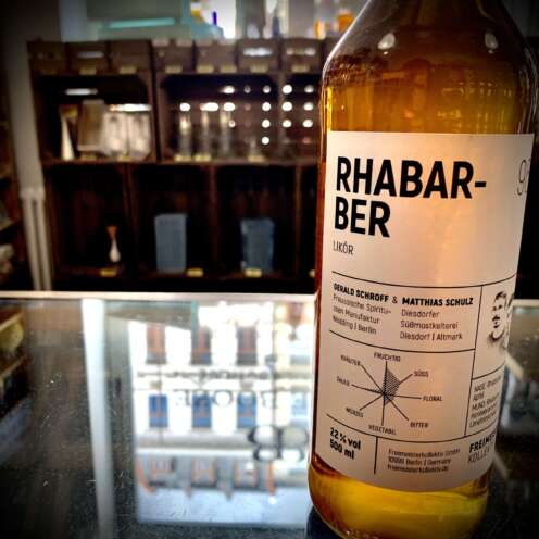Alternative view of Freimeister Kollektiv Rhabarber Likör 22% 0,5l