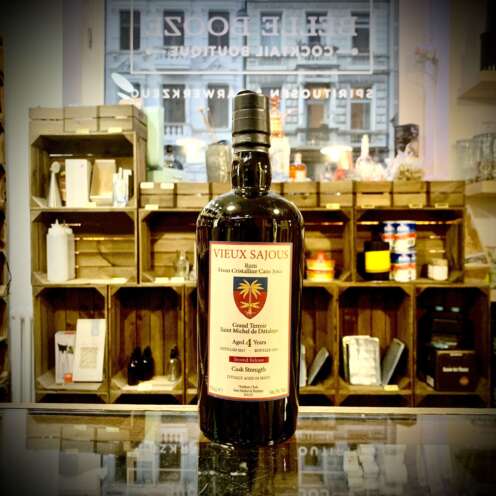 Velier Vieux Sajous 4 yo  56,3% 0,7l