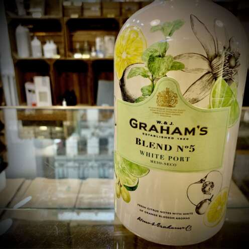 Alternative view of Graham´s Blend Nr. 5 White Port 19% 0,75l