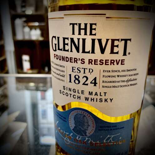 Alternative view of The Glenlivet Founder’s Reserve 40% 0,7l
