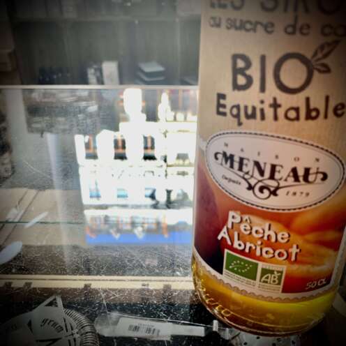 Alternative view of Maison Meneau Apricot Sirop "Aprikosen" Sirup 0,5l