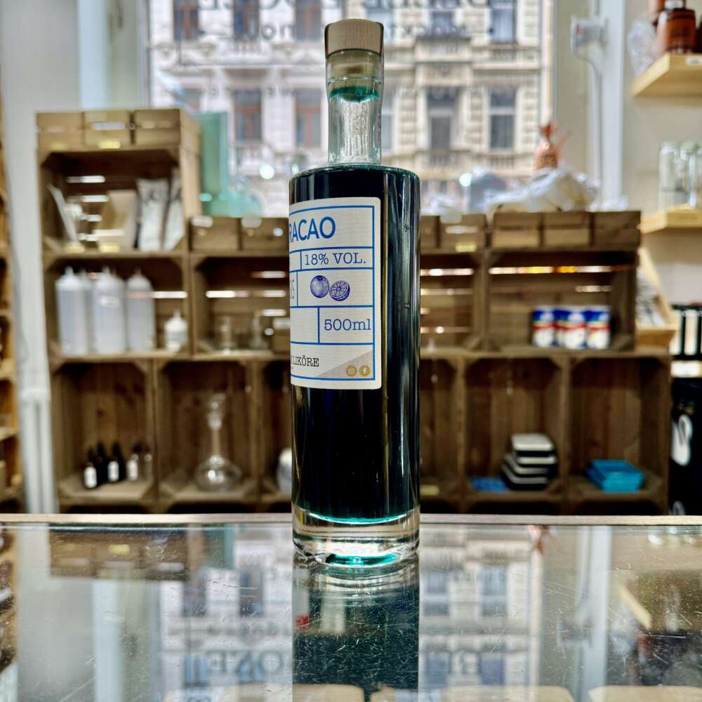 Belle Booze Blue Curacao 18% 0,5L – Bild 3