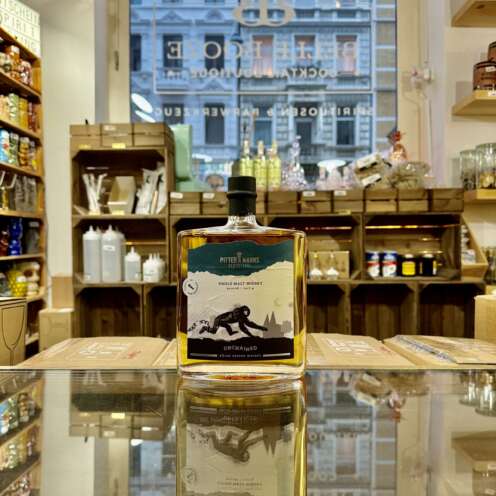 Unchained Single Malt Whisky Köln “Peated” Port 48% 0,5l