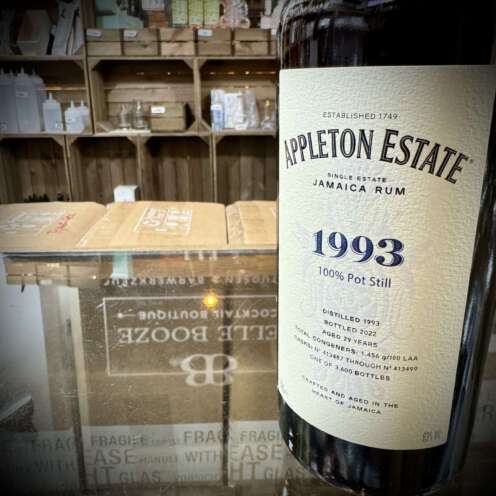 Alternative view of Appleton Hearts Rum Collection 1993 63% 0,7l