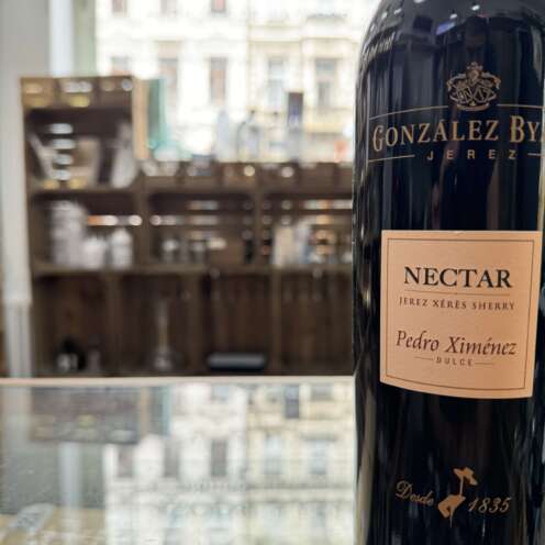 Alternative view of Gonzalez Byazz Nectar Pedro Ximinez Sherry 15% 0,75l