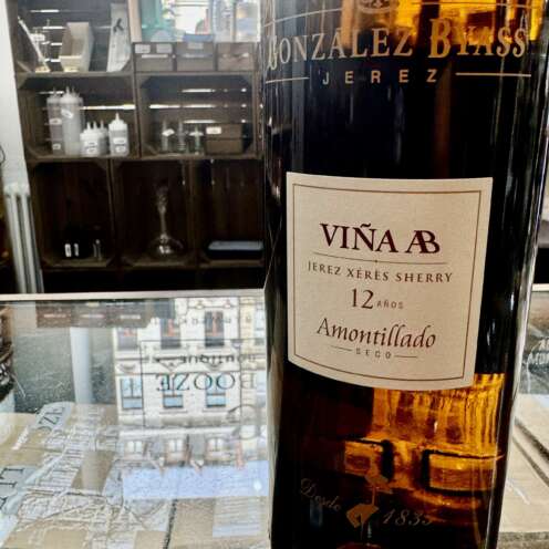 Alternative view of Gonzalez Byazz Vina Amontillado 12yo Sherry 16,5% 0,75l