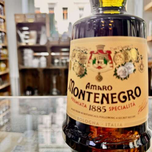 Alternative view of Amaro Montenegro  23% 0,7l