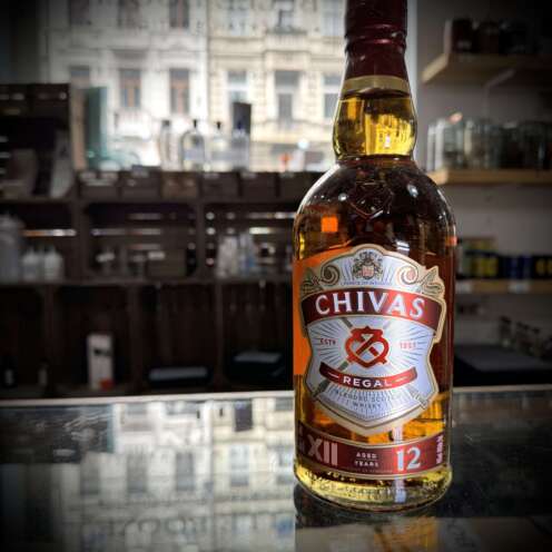 Alternative view of Chivas Regal 12yo Blended Scotch Whisky 40% 0,7l