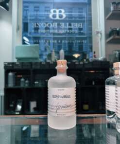 Alternative view of Faude feine Brände Aprikose 40% 0,5l