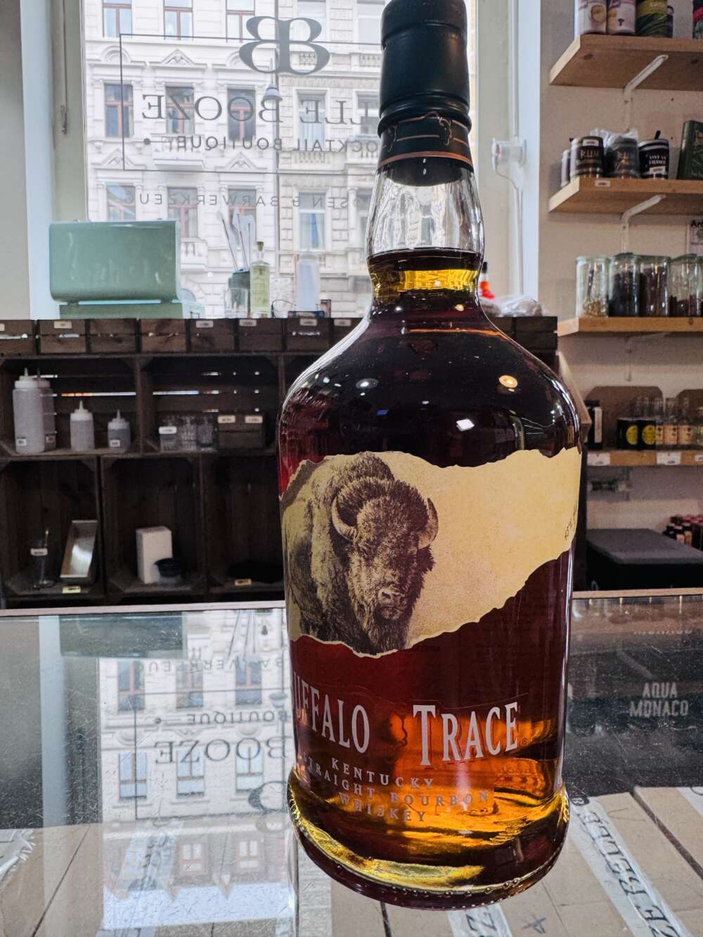 Buffalo Trace Bourbon 45% 1l | Belle Booze Cocktail Boutique