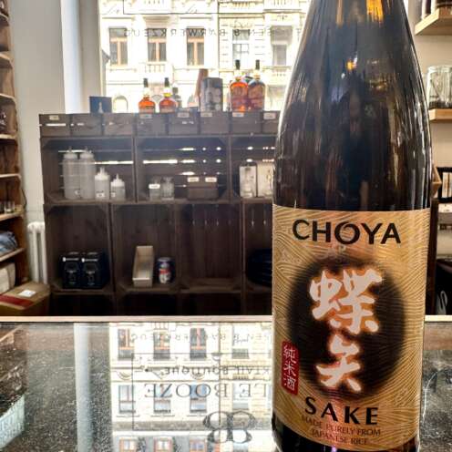 Alternative view of Choya Sake Junmai 14,5% 0,75l